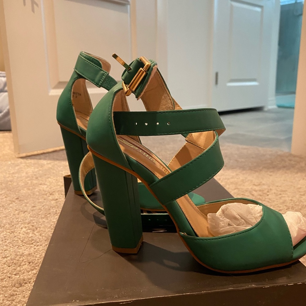Green Strappy Women's Heels